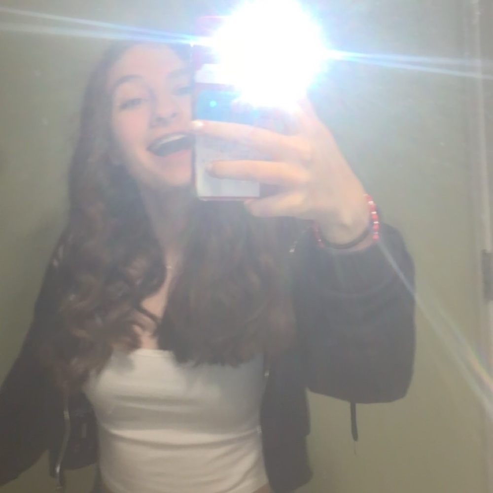 Meet your Posher, Anna